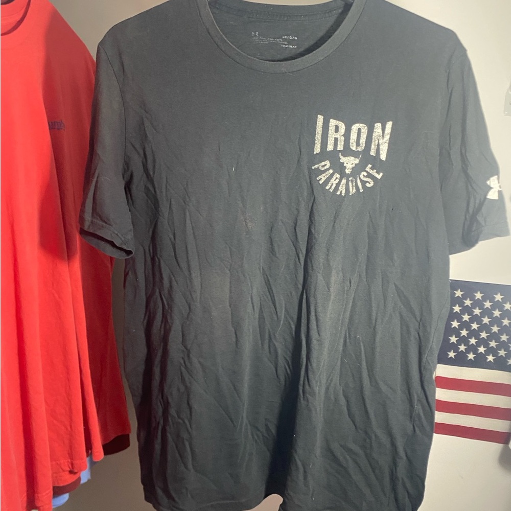 Under Armour T-Shirt Iron Paradise Size Large